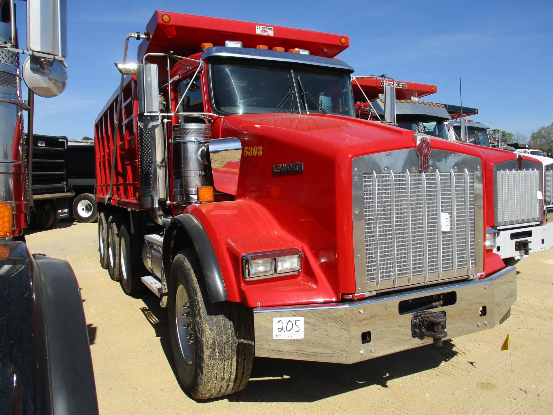 2014 KENWORTH T800 DUMP, VIN/SN1NKDGGGG20J425303 GLIDER KIT, TRI