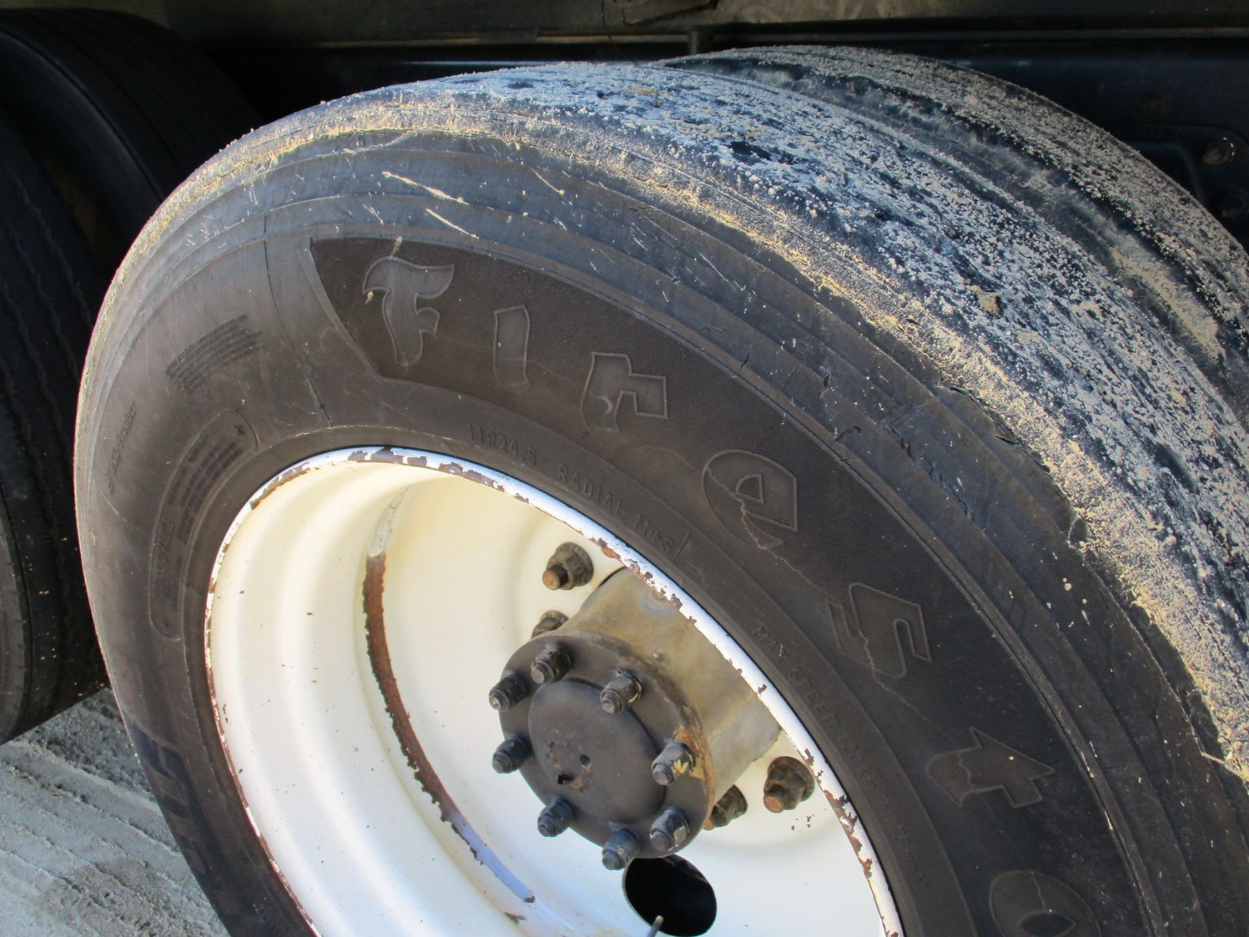 2013 Kenworth T440 DUMP, VIN/SN1NKBL50X7DJ334117 TRIAXLE, 370 HP