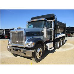 2009 INTERNATIONAL 5900i DUMP, VIN/SN:1HTXRAPRX9J126679 - TRI-AXLE, CUMMINS DIESEL ENGINE, 8LL TRANS