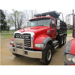 2008 MACK GU713 DUMP, VIN/SN:1M2AX09C28M003804 - TRI-AXLE, MACK MP8425M DIESEL ENGINE, T310 10 SPEED