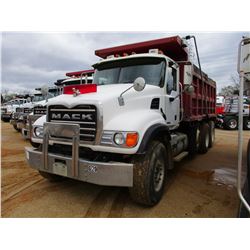 2005 MACK CV13 DUMP, VIN/SN:1M2AG11C05M016628 - AMI 370 ENGINE, 10 SPEED TRANS, CAMELBACK SUSP, 18,0
