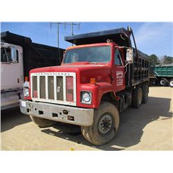 1989 INTERNATIONAL S2500 DUMP, VIN/SN:1HSZPJUT2KH654443 - T/A, CUMMINS DIESEL ENGINE, 9 SPEED TRANS,