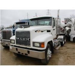 2004 MACK CH613 TRUCK TRACTOR, VIN/SN:1M1AA18Y64N156098 - T/A, 427 HP MACK DIESEL ENGINE, 10 SPEED T