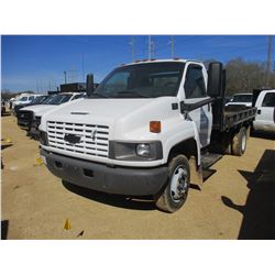 2007 CHEVROLET 5500 FLATBED, VIN/SN:1GBE5C1G17F426389 - S/A, GAS ENGINE, A/T, 12' FLATBED BODY, ODOM