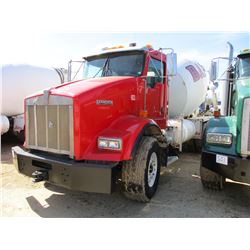2005 KENWORTH T800 CONCRETE MIXER, VIN/SN:1NKDLT0X15J084742 - T/A, 335 CAT DIESEL ENGINE, 8LL TRANS,
