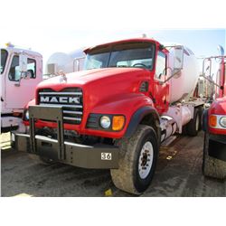 2005 MACK CV713 CONCRETE MIXER, VIN/SN:1M2AG11C85M037310 - T/A, 350HP MACK AMI 350 DIESEL ENGINE, 10