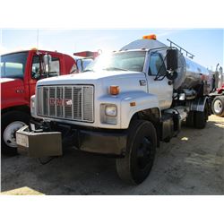 2002 GMC C7500 ASPHALT DISTRIBUTOR, VIN/SN:1GDM7H1C32J516382 - S/A, GVWR 33,000#, CAT DIESEL ENGINE,