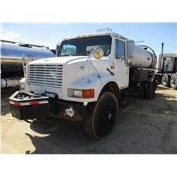 1992 INTERNATIONAL 4700 ASPHALT DISTRIBUTOR, VIN/SN:1HTJSCPV7NH431220 - S/A, IHC DIESEL ENGINE, 5 SP