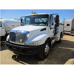 2010 INTERNATIONAL 4300 SERVICE TRUCK, VIN/SN:1HTMMAAM4AH161292 - IHC DIESEL ENGINE, A/T, KNAPHEIDE 