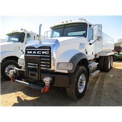 2007 MACK CPT713 WATER TRUCK, VIN/SN:1M2AT04C87M003890 - T/A, MACK DIESEL ENGINE, ALLISON A/T, 44K R