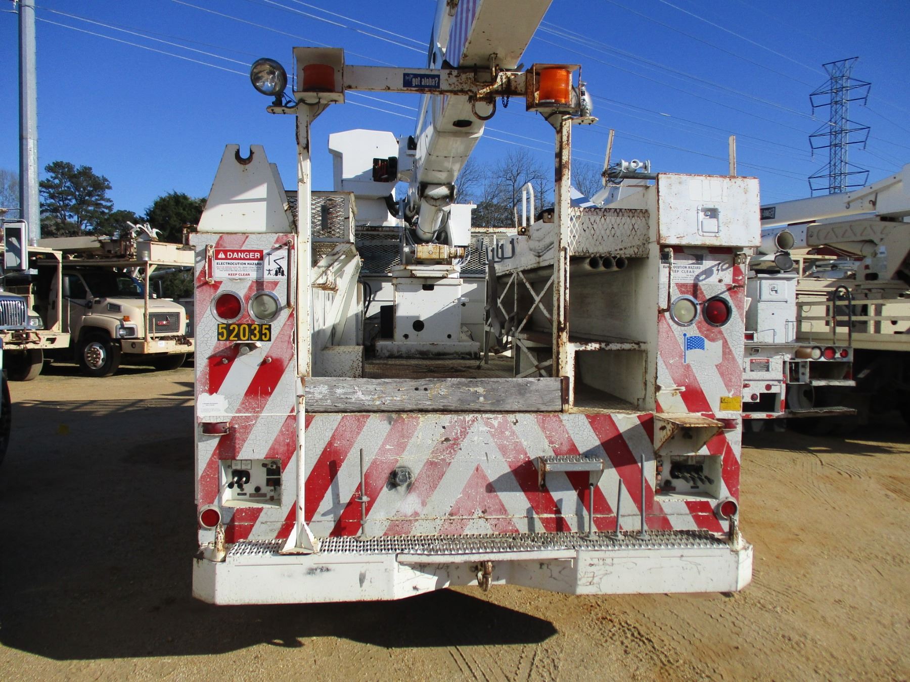 1998 FORD F SERIES BUCKET TRUCK, VIN/SN1FDYF80C1WVA06309 S/A, DIESEL