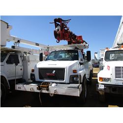 2005 GMC C8500 DIGGER DERRICK, VIN/SN:1GDT8C4C85F531569 - T/A, C7 CAT DIESEL ENGINE, 8LL TRANS, 40K 