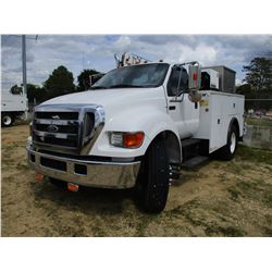 2005 FORD F750 SERVICE TRUCK, VIN/SN:3FRWF75S95B203188 - S/A, CAT DIESEL ENGINE, 6 SPEED TRANS, TOOL