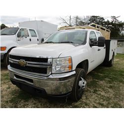 2011 CHEVROLET 3500 HD SERVICE TRUCK, VIN/SN:1GB4CZCG9BF205097 - CREW CAB, VORTEC V8 GAS ENGINE, A/T
