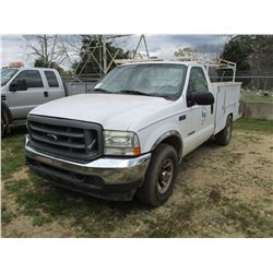 2002 FORD F250 SERVICE TRUCK, VIN/SN:1FTNF20F72EA38125 - POWERSTROKE DIESEL ENGINE, A/T, SERVICE BOD