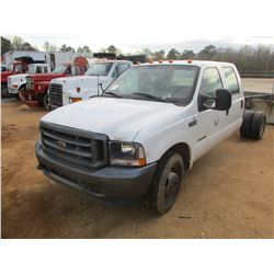 2002 FORD F350 SUPER DUTY CREW CAB, VIN/SN:1FDWW36F42EC57525 - 7.3L DIESEL ENGINE, AUTO (DOES NOT OP