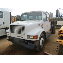 2000 INTERNATIONAL 4700 FLATBED TRUCK, VIN/SN:1HTSCABM4YH322050 - S/A, CREW CAB, INTERNATIONAL DIESE