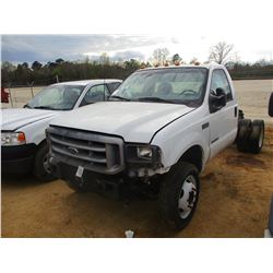 2005 FORD F450 CAB & CHASSIS, VIN/SN:1FDWW37P95EA90090 - POWER STROKE DIESEL ENGINE (DOES NOT RUN)