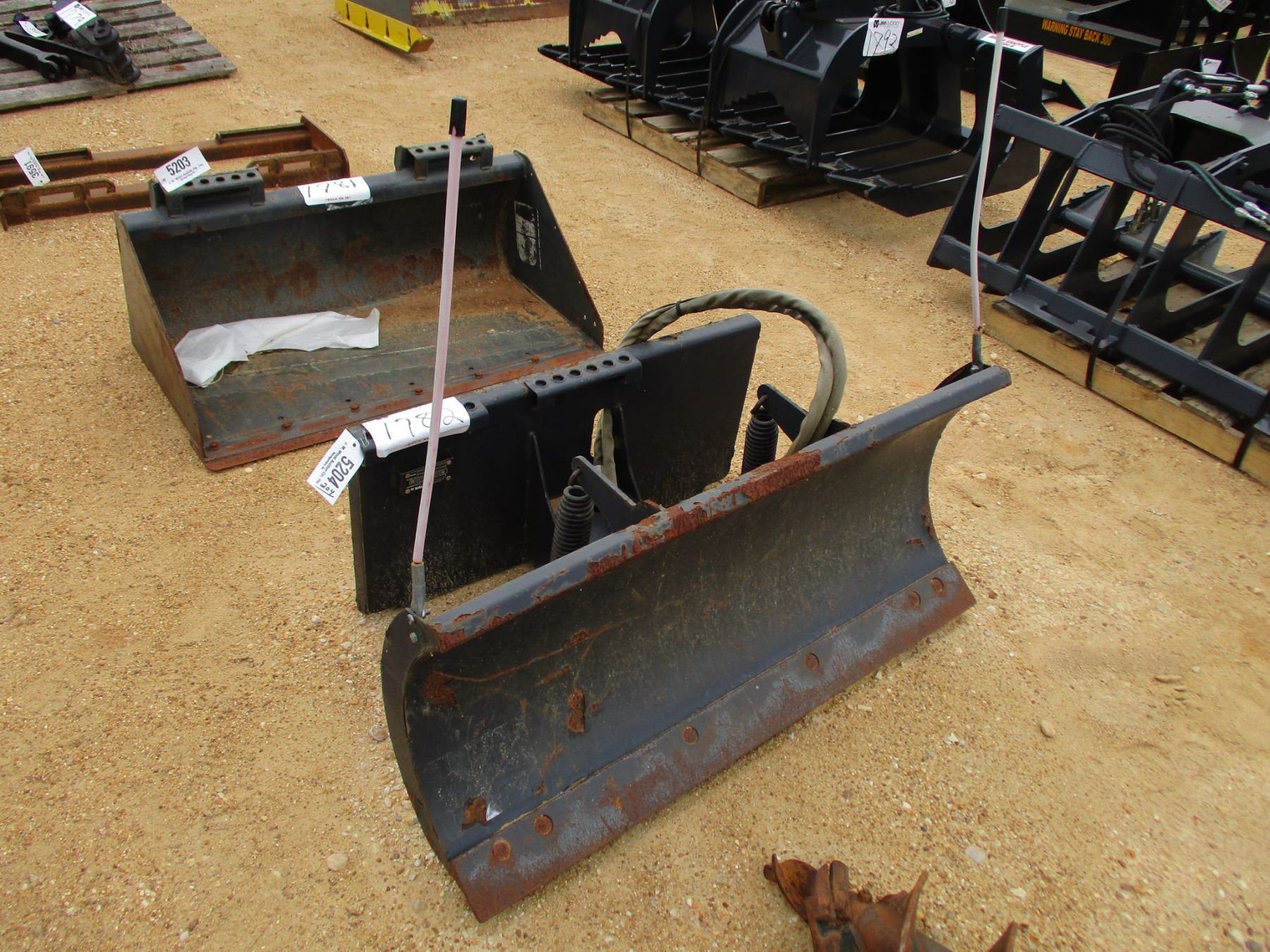 BOBCAT UTILITY BLADE 48" FITS SKID STEER LOADER