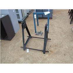 PIPE STAND