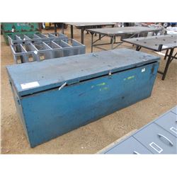 3' X 8' STEEL STORAGE BOX