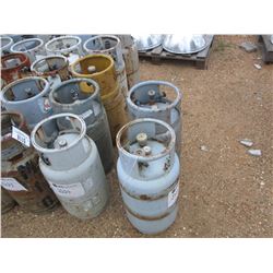 (2) PROPANE GAS BOTTLE FITS FORKLIFT (AS IS)