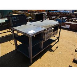 38" X 6' METAL/WOOD WORKYARD TABLE W/VISE