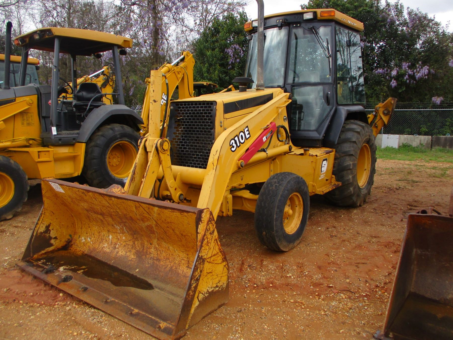 2000 JOHN DEERE 310E LOADER BACKHOE, VIN/SN882053 ESTICK, GP BUCKET