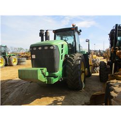 JOHN DEERE 9630 SCRAPER SPECIAL FARM TRACTOR, VIN/SN:003498 -MFWD, 4 REMOTES, DUALS, ECAB W/AIR, 710