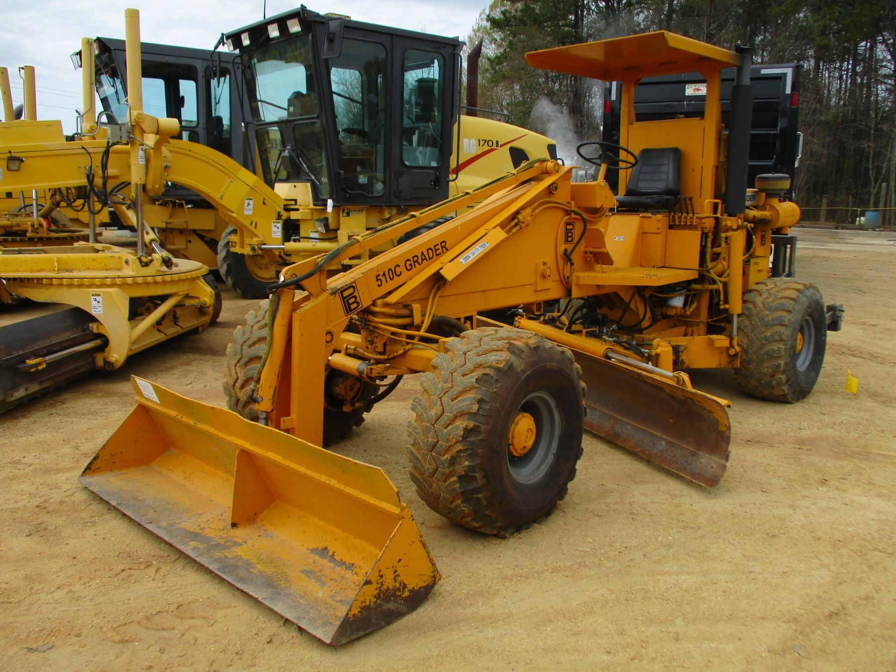 PB 510CWE MOTOR GRADER, VIN/SN:PBC86K460 - REAR RIPPER, FRONT BUCKET ...