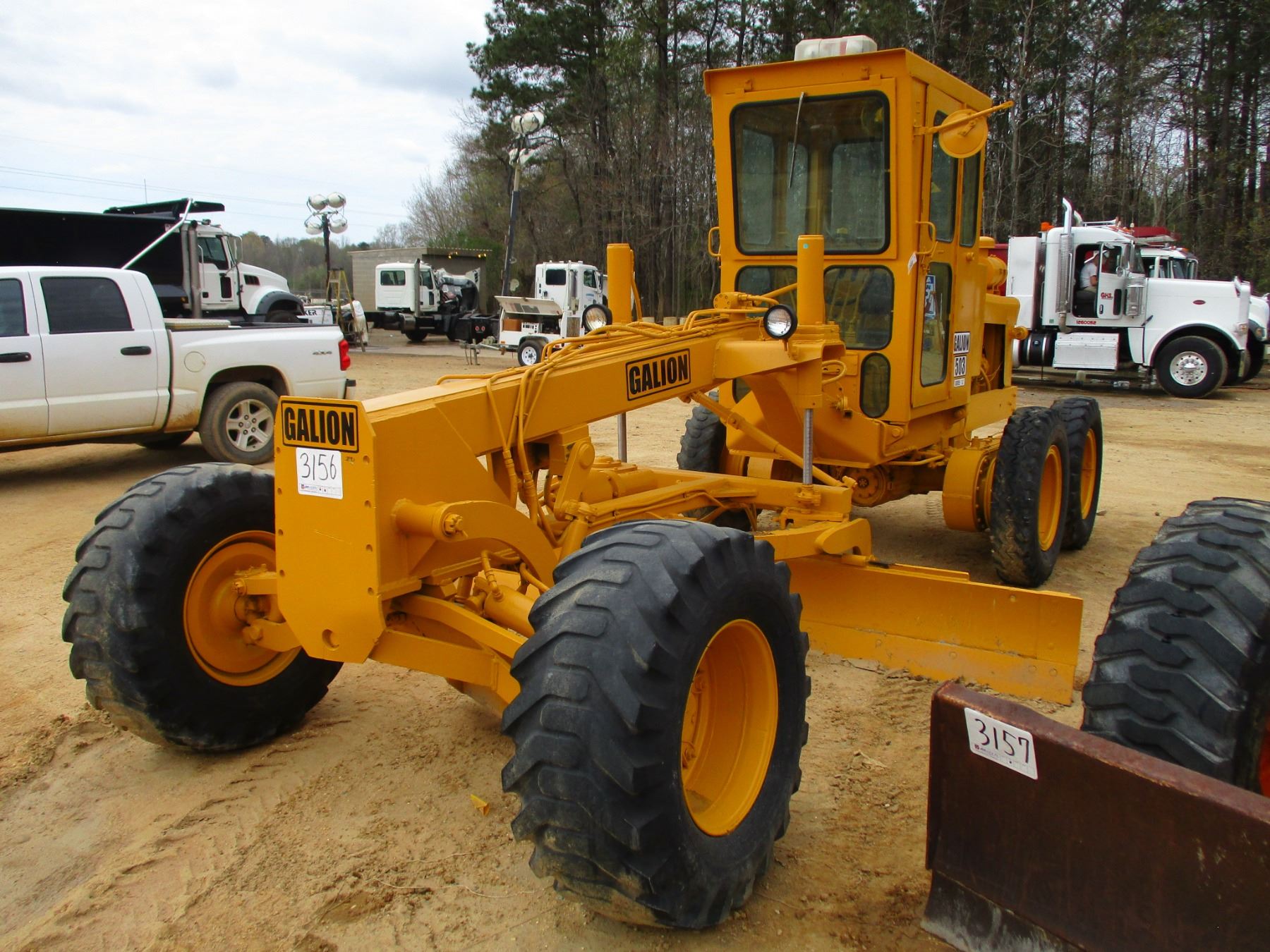 GALION 503L MOTOR GRADER, VIN/SN06964 10' MOLDBOARD, SCARFIER, ECAB W/AIR, 1519.5 FRONT TIRES, 8