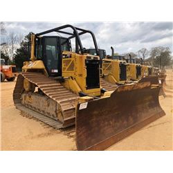 2014 CAT D6N LGP CRAWLER TRACTOR, VIN/SN:PBA02118 - 6 WAY BLADE, DIFF STEER, SYSTEM 1 U/C, RIPPER HY