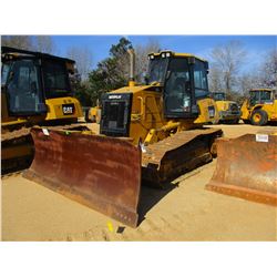 2010 CAT D6K XL CRAWLER TRACTOR, VIN/SN:FBH01532 - 6 WAY BLADE, DIFF STEER, SYSTEM 1 U/C, ECAB W/AIR