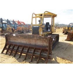 2007 KOMATSU D41P-6 CRAWLER TRACTOR, VIN/SN:B41283 - 6 WAY BLADE, ROOT RAKE, CANOPY, SWEEPS, SCREENS