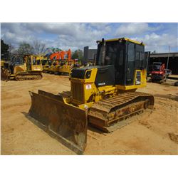 2005 KOMATSU D39PX-21A CRAWLER TRACTOR, VIN/SN:1734 - 6 WAY BLADE, ECAB W/AIR, METER READING 9,081 H