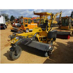 2010 TERRAMITE T5538 BROOM, VIN/SN:211S0215 - 3 WHEEL, 8' BROOM, FRONT TOW HITCH, WATER TANK, CANOPY