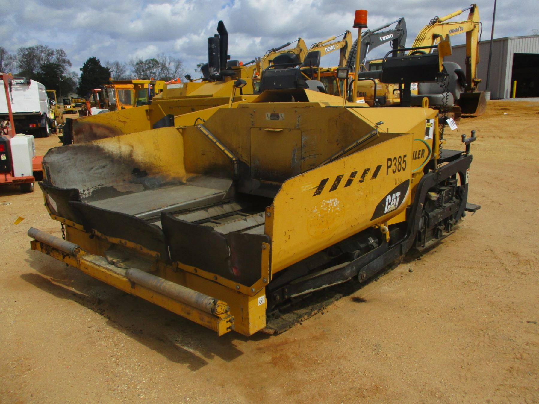 2012 WEILER/CAT P385 ASPHALT PAVER, VIN/SN:P3851155 - ON TRACKS, HYD ...