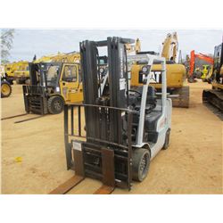 NISSAN 80 FORK LIFT, VIN/SN:MCUG1F2F36DV - CAPACITY 4850 LB, TRIPLE STAGE MAST, CANOPY, METER READIN