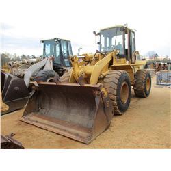 CAT 938F WHEEL LOADER, VIN/SN:1KM01772 - MP BUCKET, ECAB W/AIR, 20.5R25 TIRES (FORWARD AND REVERSE G