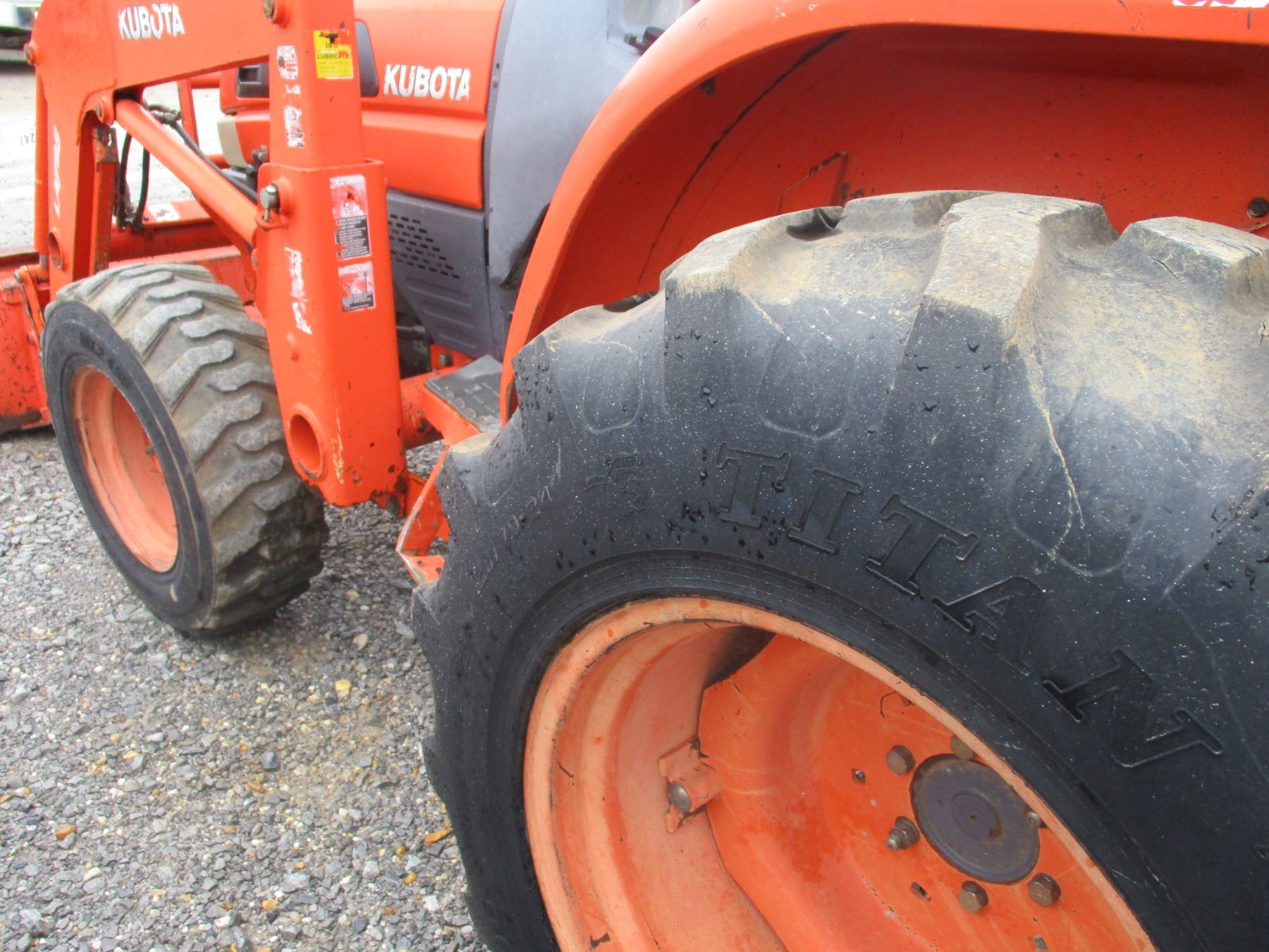 KUBOTA L3130HST FARM TRACTOR, VIN/SN41323 MFWD, 3 PTH, PTO, KUBOTA
