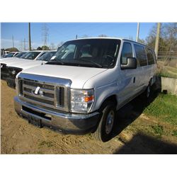 2012 FORD E350 PASSENGER VAN, VIN/SN:1FBSS3BLXCDA76533 - V8 GAS ENGINE, A/T, 10 PASSENGER, ODOMETER 