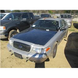 2007 FORD CROWN VICTORIA VIN/SN:2FAHP71W77X144978 - V8 GAS ENGINE, A/T (STATE OWNED)