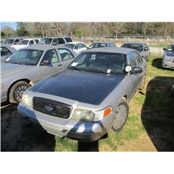 2010 FORD CROWN VICTORIA VIN/SN:2FAHP71V98X159586 - V8 GAS ENGINE, A/T (STATE OWNED)