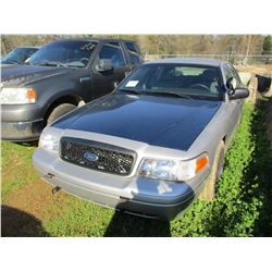 2009 FORD CROWN VICTORIA, VIN/SN:2FAHP71V19X143366 - V8 GAS ENGINE, A/T, ODOMETER READING 204,532 MI