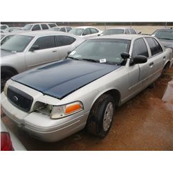 2004 FORD CROWN VICTORIA VIN/SN:2FAHP71W34X171607 - V8, A/T (DOES NOT OPERATE) (STATE OWNED)