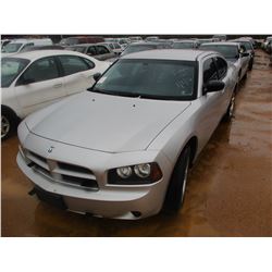 2010 DODGE CHARGER VIN/SN:2B3CA4CT4AH272587 - V8 GAS ENGINE, A/T (STATE OWNED)