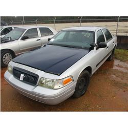 2002 FORD CROWN VICTORIA VIN/SN:2FAFP71W02X130503 - GAS ENGINE, A/T