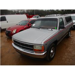 1994 DODGE DAKOTA SLT PICKUP, VIN/SN:1B7FL26X4RS507860 COVERED BED, GAS ENG, A/T, ODOMETER READING 5