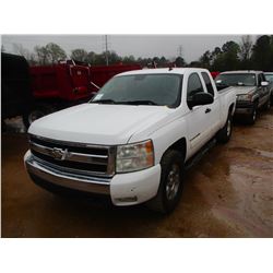 2007 CHEVROLET SILVERADO PICK UP, VIN/SN:1GCEC19C97Z564879 - EXTENDED CAB, GAS ENGINE, A/T, ODOMETER