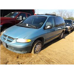 1999 DODGE CARAVAN VIN/SN:2B4GP44G1XR279898 - GAS ENGINE, A/T, ODOMETER READING 189,508 MILES